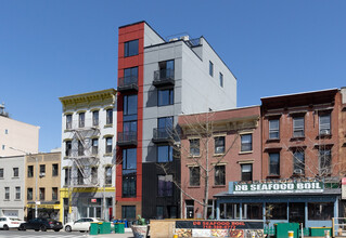 475 Grand St in Brooklyn, NY - Building Photo - Building Photo