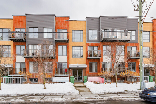 435 21E Av in Lachine, QC - Building Photo - Primary Photo