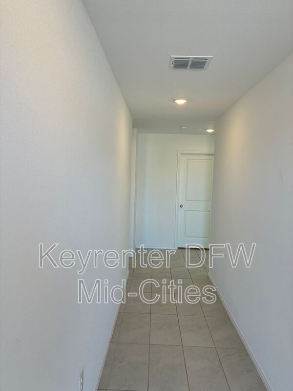 2840 Eppright Dr in Little Elm, TX - Building Photo - Building Photo