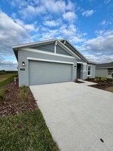 214 Puma Lp in Groveland, FL - Building Photo - Building Photo