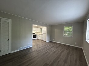 904 E Frederick St in Independence, MO - Building Photo - Building Photo