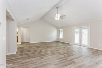 533 Majestic Wood Dr in Fleming Island, FL - Building Photo - Building Photo