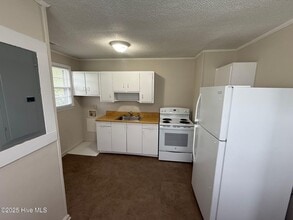 2253 Onslow Dr in Jacksonville, NC - Building Photo - Building Photo