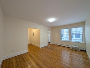 31 College Ave, Unit 6 in Somerville, MA - Building Photo - Building Photo