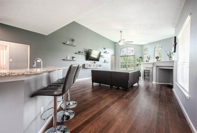 property at 3403 E Cedar Hollow Dr