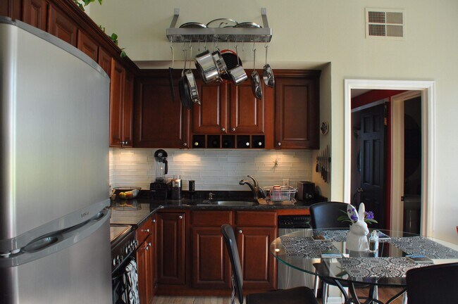 1203 Washington Ave, Unit 206 in Golden, CO - Building Photo - Building Photo