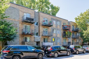 510 Canning Rue in Montréal, QC - Building Photo