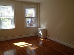 205 Winthrop Rd, Unit 3A in Brookline, MA - Building Photo - Building Photo