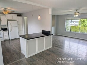 45468 Spartan Crescent in Chilliwack, BC - Building Photo - Building Photo