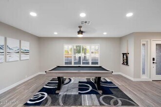 10240 N 34th Pl in Phoenix, AZ - Building Photo - Building Photo