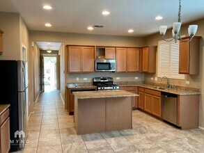 6130 W Bandelier Ct in Tucson, AZ - Building Photo - Building Photo