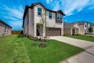 1621 Cloud Cover Vw in Weston, TX - Foto de edificio - Building Photo