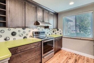 1420 Spruce St in Denver, CO - Building Photo - Building Photo
