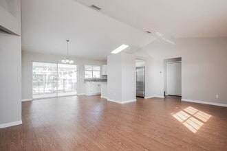 3406 SW 14th Pl in Cape Coral, FL - Building Photo - Building Photo