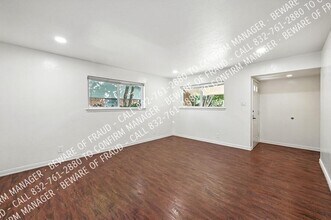 525 Salem Dr in Richardson, TX - Building Photo - Building Photo