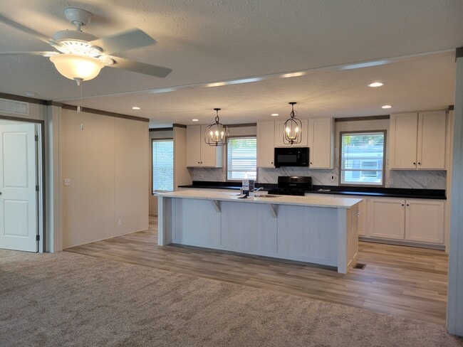 5080 Cove Ct in Clay Township, MI - Building Photo - Building Photo