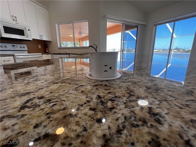 property at 433 NW 24th Terrace