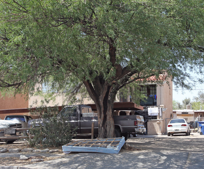 511-517 E Jacinto St in Tucson, AZ - Foto de edificio - Building Photo