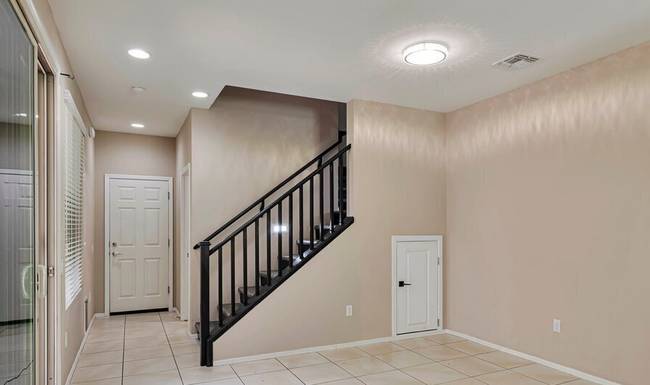 10940 E Oak Grove Pl in Tucson, AZ - Foto de edificio - Building Photo