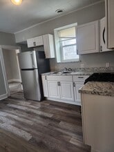 235 5th Ave in Troy, NY - Building Photo - Building Photo