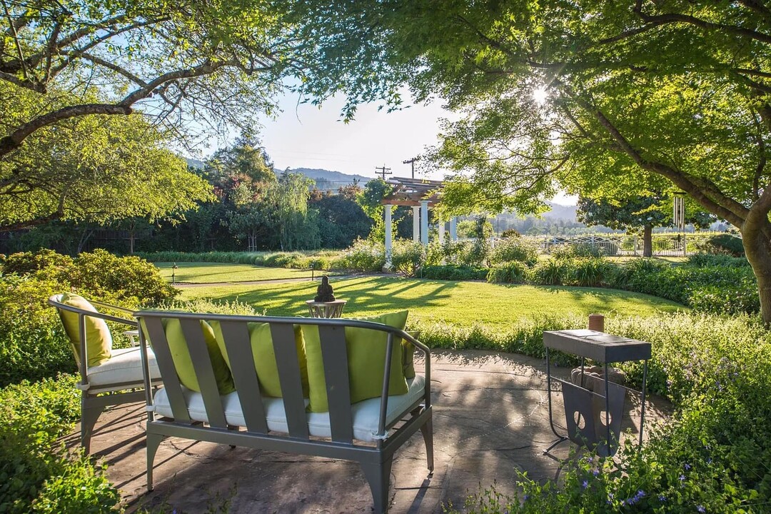 1765 Zinfandel Ln in St Helena, CA - Building Photo