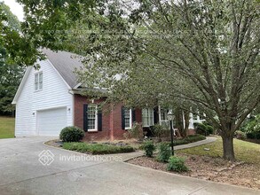 1945 Tribble Walk Dr in Lawrenceville, GA - Foto de edificio - Building Photo
