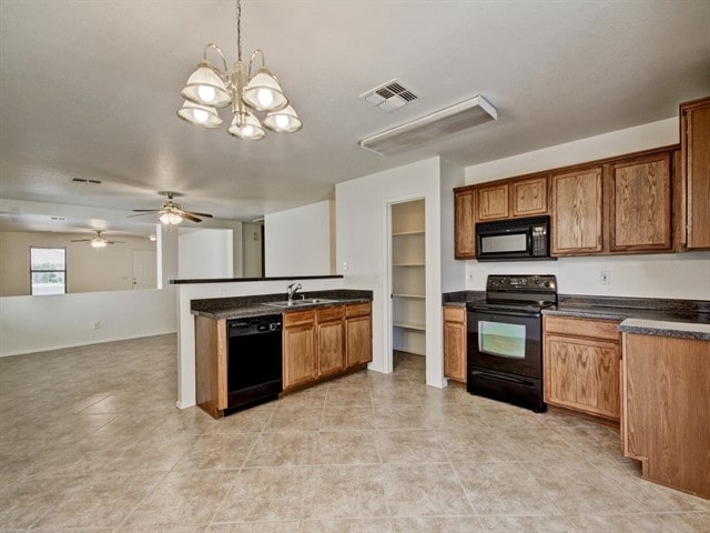 15617 W Caribbean Ln in Surprise, AZ - Building Photo - Building Photo