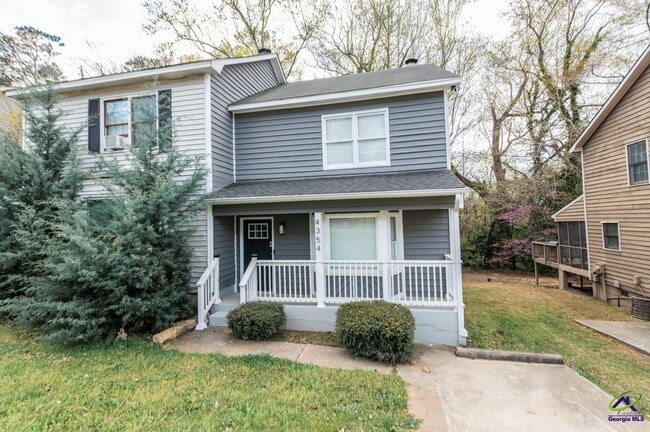 property at 4354 Barrington Pl