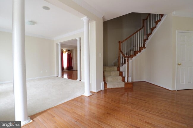 42576 Legacy Park Dr in Ashburn, VA - Building Photo - Building Photo