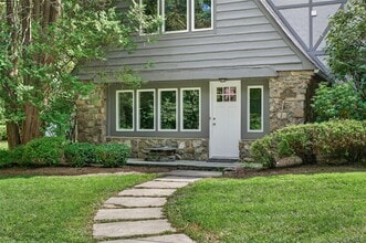 91 Sleepy Valley Rd in Warwick, NY - Building Photo - Building Photo