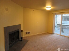 700 Front St S in Issaquah, WA - Building Photo - Building Photo