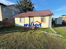 708 N 28th Ave in Yakima, WA - Building Photo