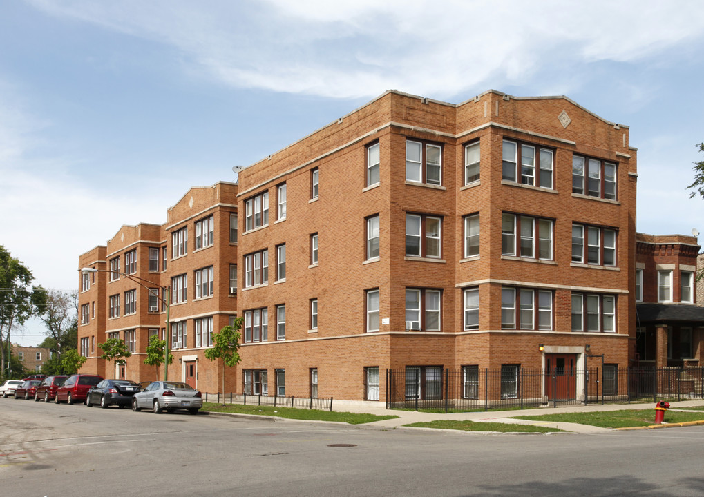 4856-4858 W Washington Blvd in Chicago, IL - Building Photo