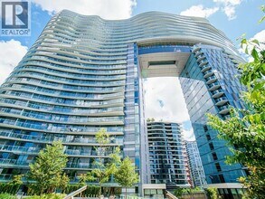 89 Nelson St. in Vancouver, BC - Building Photo - Building Photo