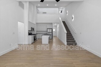 717 Sun Meadow Dr in Centerton, AR - Building Photo - Building Photo