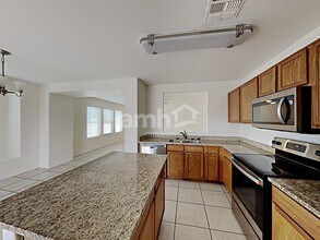 10029 E Warm Sunny Pl in Tucson, AZ - Building Photo - Building Photo