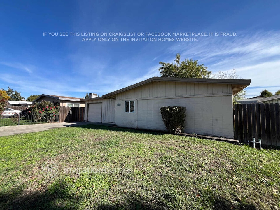 312 Hopkins Dr in Fairfield, CA - Building Photo