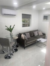 1710 Michigan Ave in Miami Beach, FL - Building Photo - Building Photo