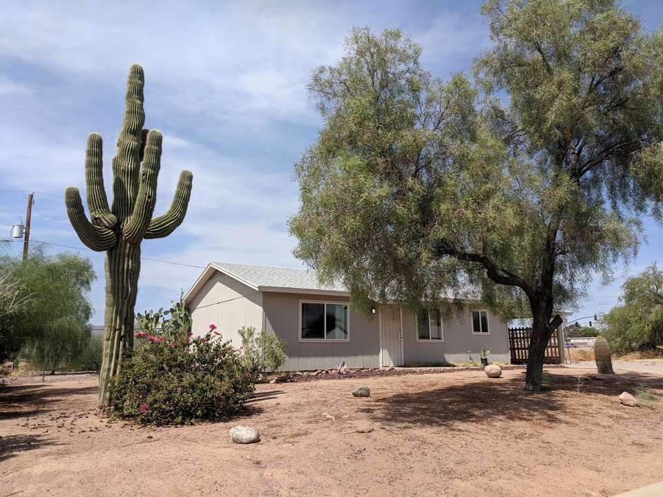 11540 E Crescent Ave in Mesa, AZ - Foto de edificio