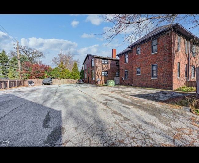 1404 Broadway St in Indianapolis, IN - Building Photo - Building Photo