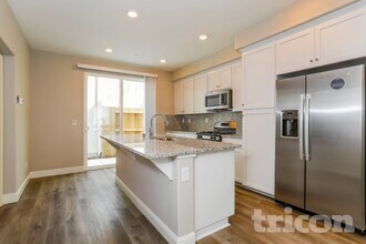 817 Chisel Ville Ln in Lincoln, CA - Building Photo - Building Photo