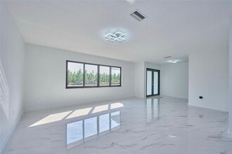 2310 Laguna Dr in Indian Lake Estates, FL - Building Photo - Building Photo