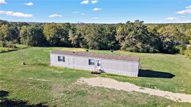 3933 Graham Rd N in College Station, TX - Building Photo - Building Photo