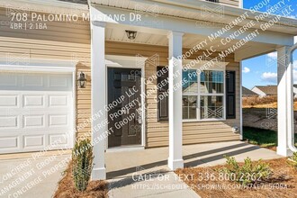 708 Palomino Mustang Dr in Whitsett, NC - Building Photo - Building Photo