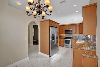 16658 La Mesa Dr in Delray Beach, FL - Building Photo - Building Photo