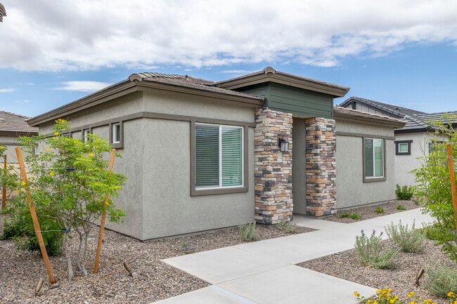 Avilla Vista Norte in Phoenix, AZ - Foto de edificio - Building Photo