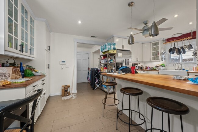 property at 5682 Mary Ln Dr