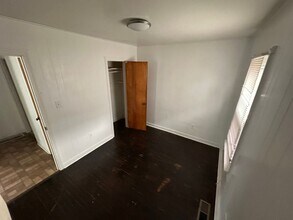 4514 Winnrose Way in Louisville, KY - Building Photo - Building Photo