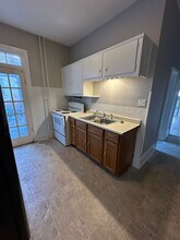 114 S West St in Carlisle, PA - Foto de edificio - Building Photo