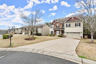 3680 Falling Leaf Ln in Cumming, GA - Building Photo - Building Photo